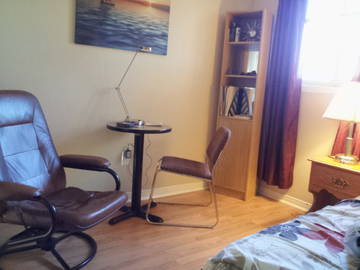 Roomlala | Przytulny umeblowany pokój prywatny 2 Wi-Fi