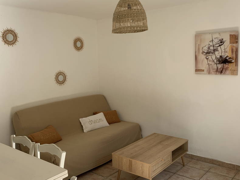 Entire Home Pujaut 391674-2