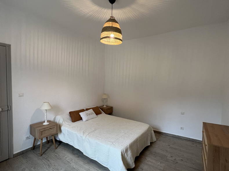 Entire Home Pujaut 391674-5