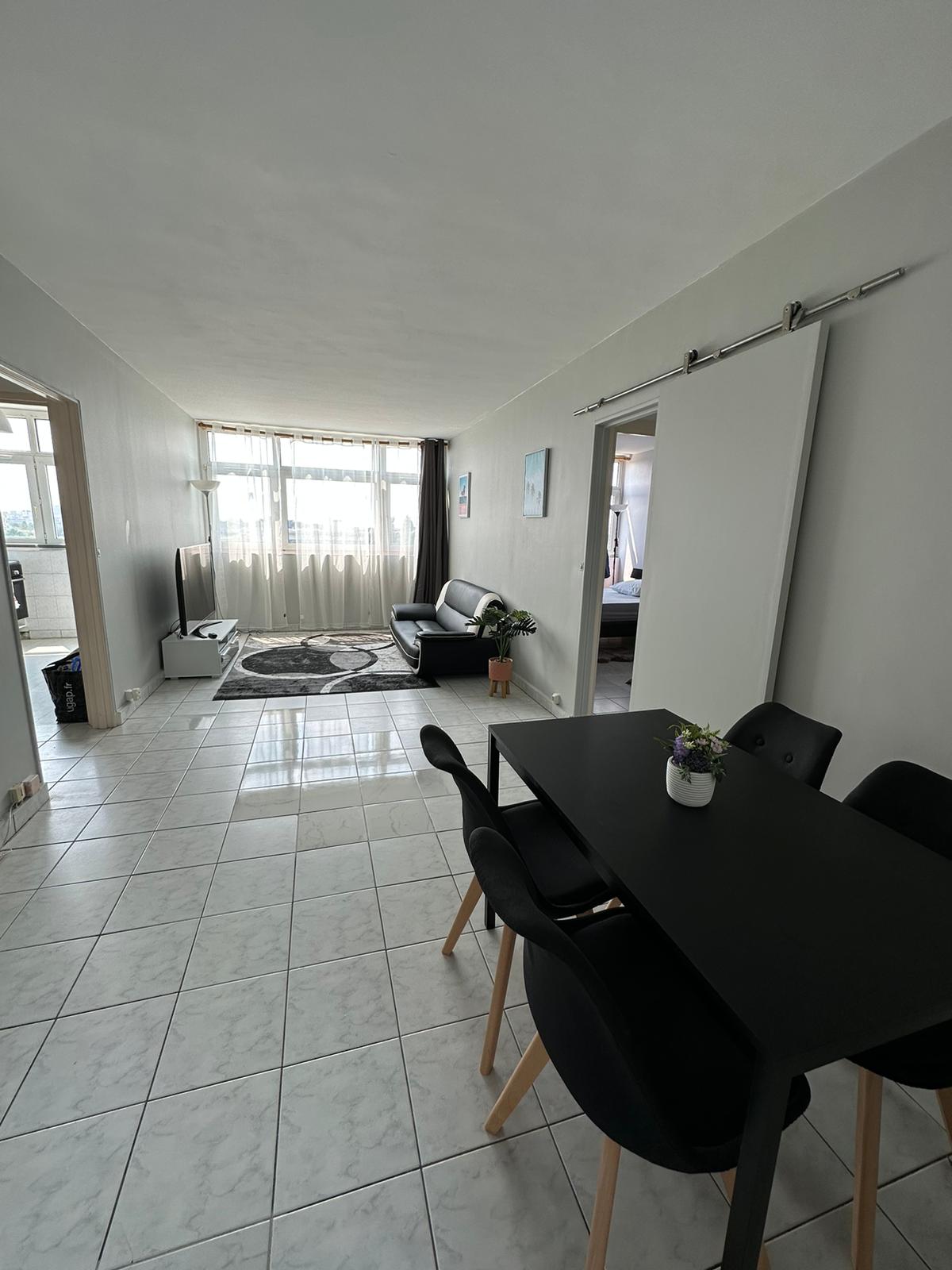 Colocação Évry-Courcouronnes 567091