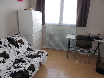 Roomlala | Quarto a 18 minutos de Paris