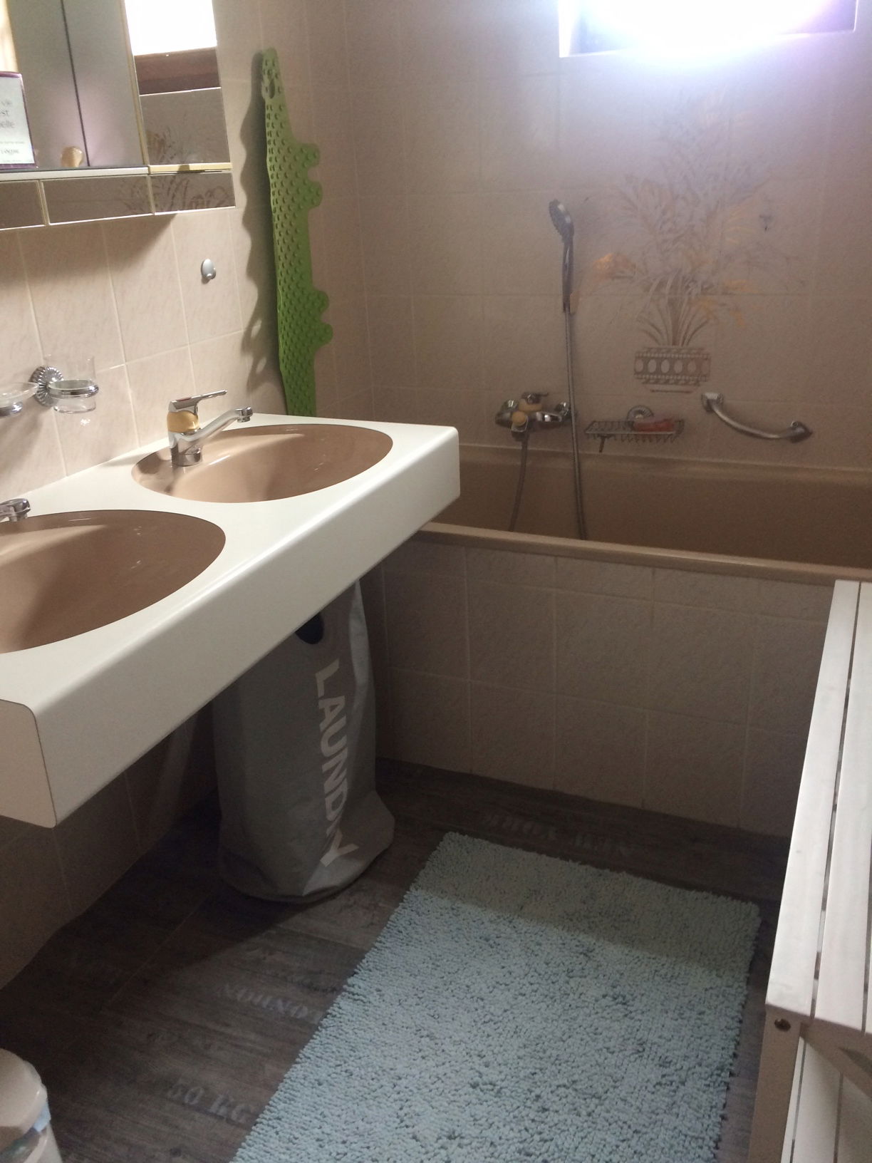 Hospedagem Em Casa De Família Plan-les-Ouates 224450