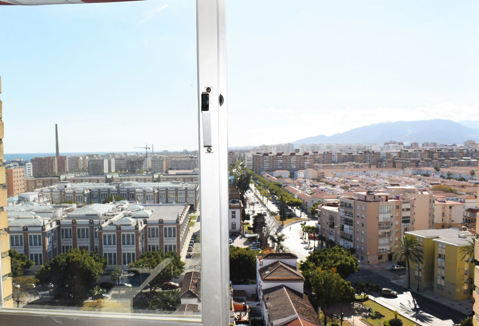 Hospedagem Em Casa De Família Málaga 195510