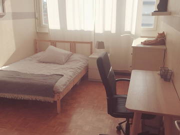 Roomlala | Quarto bonito e iluminado