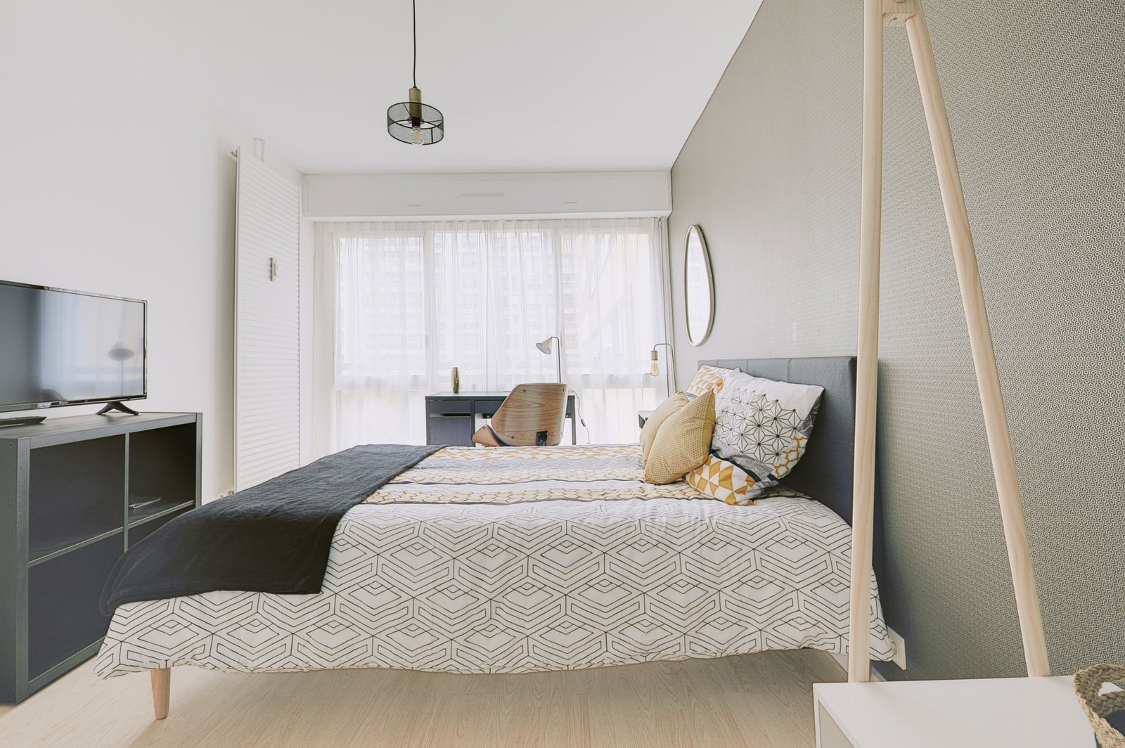 Colocação Pontoise 260623