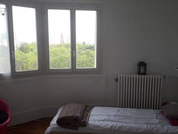 Roomlala | Quarto Cama cômoda escrivaninha