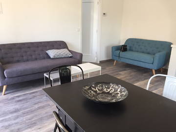 Roomlala | Quarto com banheiro privativo em amplo apartamento compartilhado