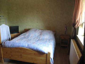 Roomlala | Quarto com cama de casal