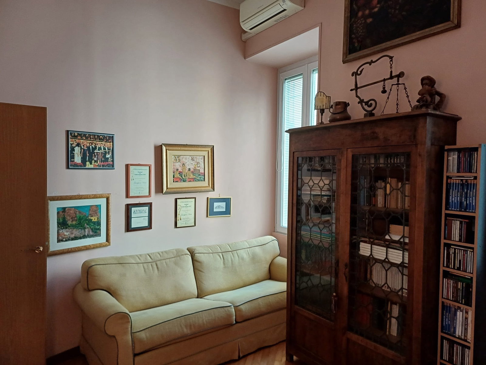 Quarto Em Casa Do Anfitrião Roma 668542