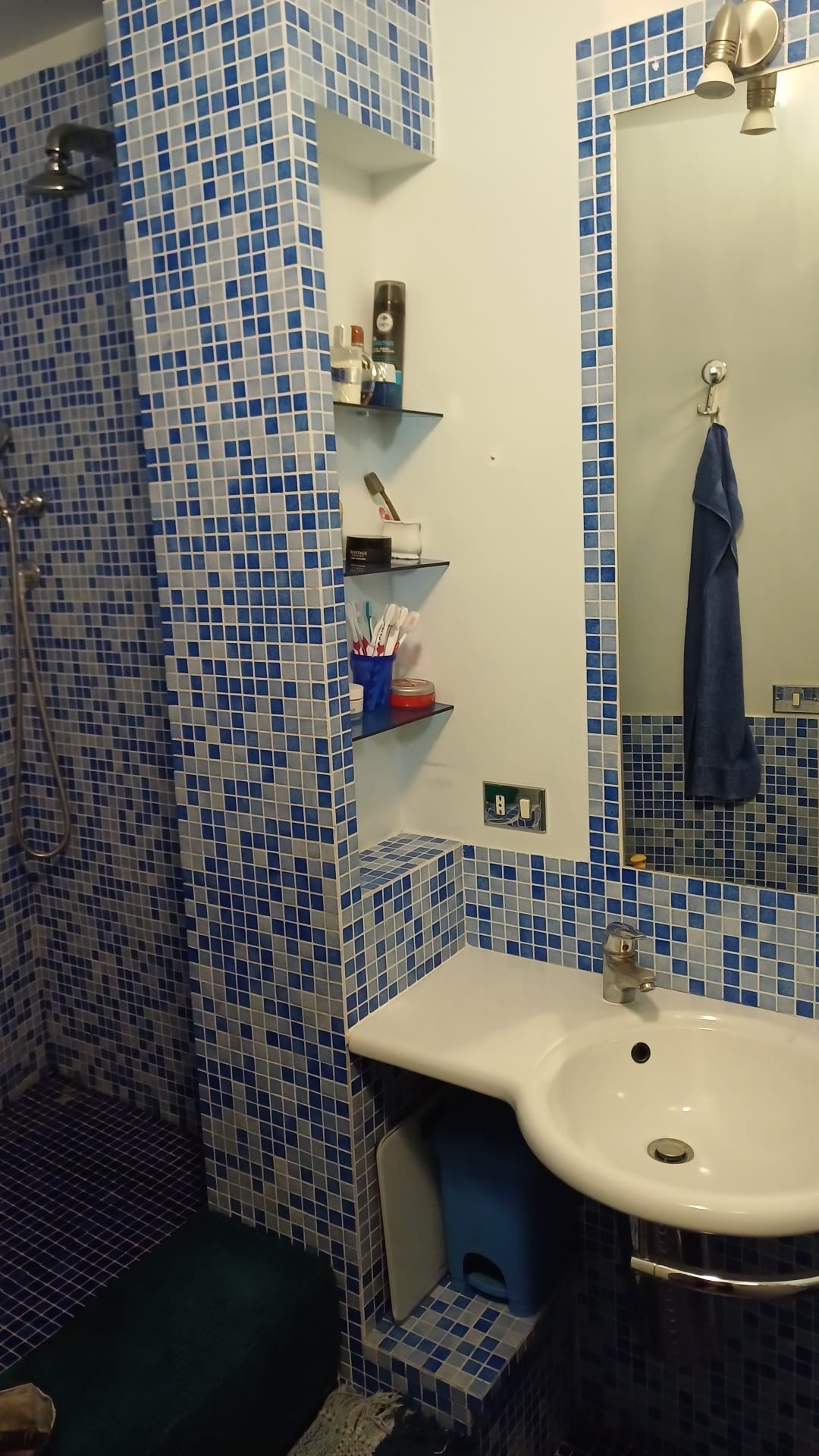 Quarto Em Casa Do Anfitrião Roma 668542