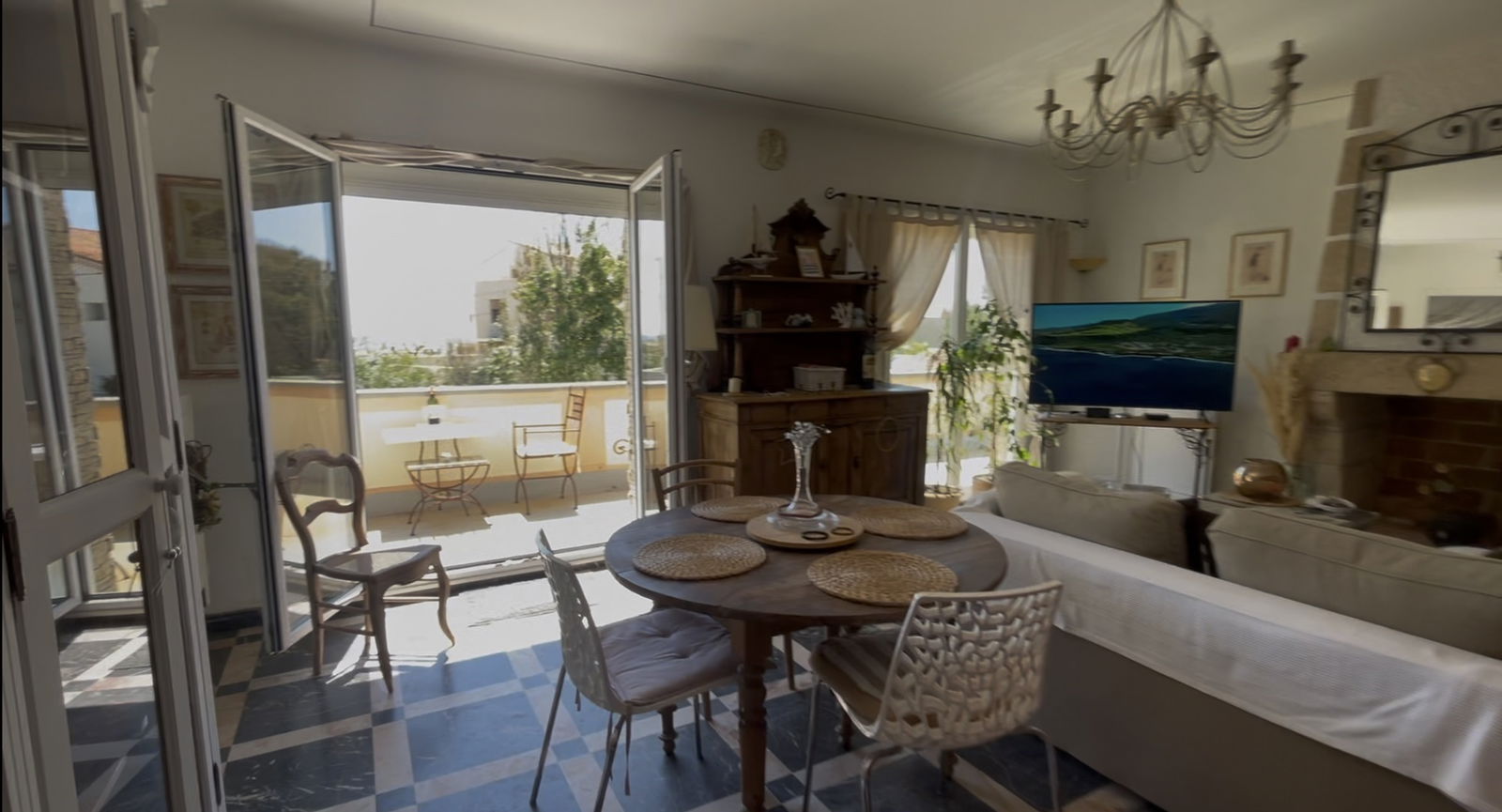 Hospedagem Em Casa De Família Marseillan 515670