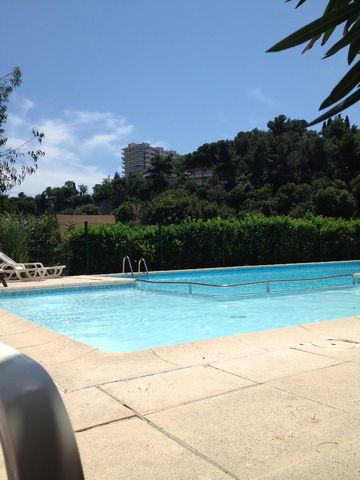 Hospedagem Em Casa De Família Nice 44337