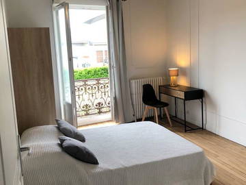 Roomlala | Quarto compartilhado em Corbeil Essonnes