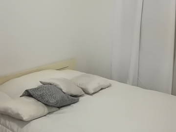 Roomlala | Quarto compartilhado em nosso apartamento