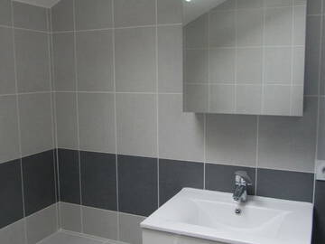 Roomlala | Quarto compartilhado em uma casa