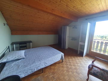 Roomlala | Quarto compartilhado em uma casa