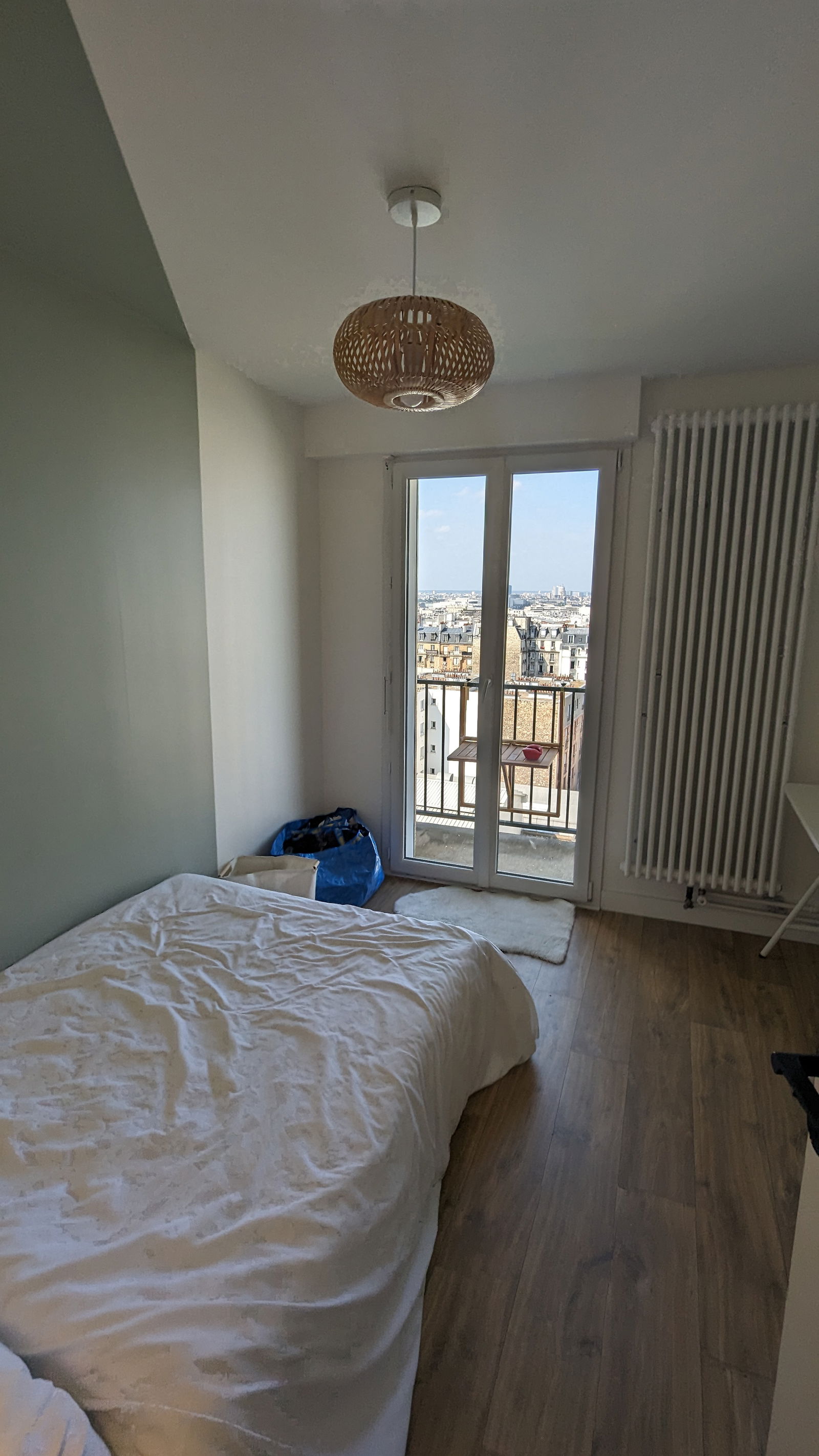 Colocação Paris 640979