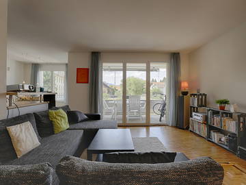 Roomlala | Quarto compartilhado perto de Lausanne
