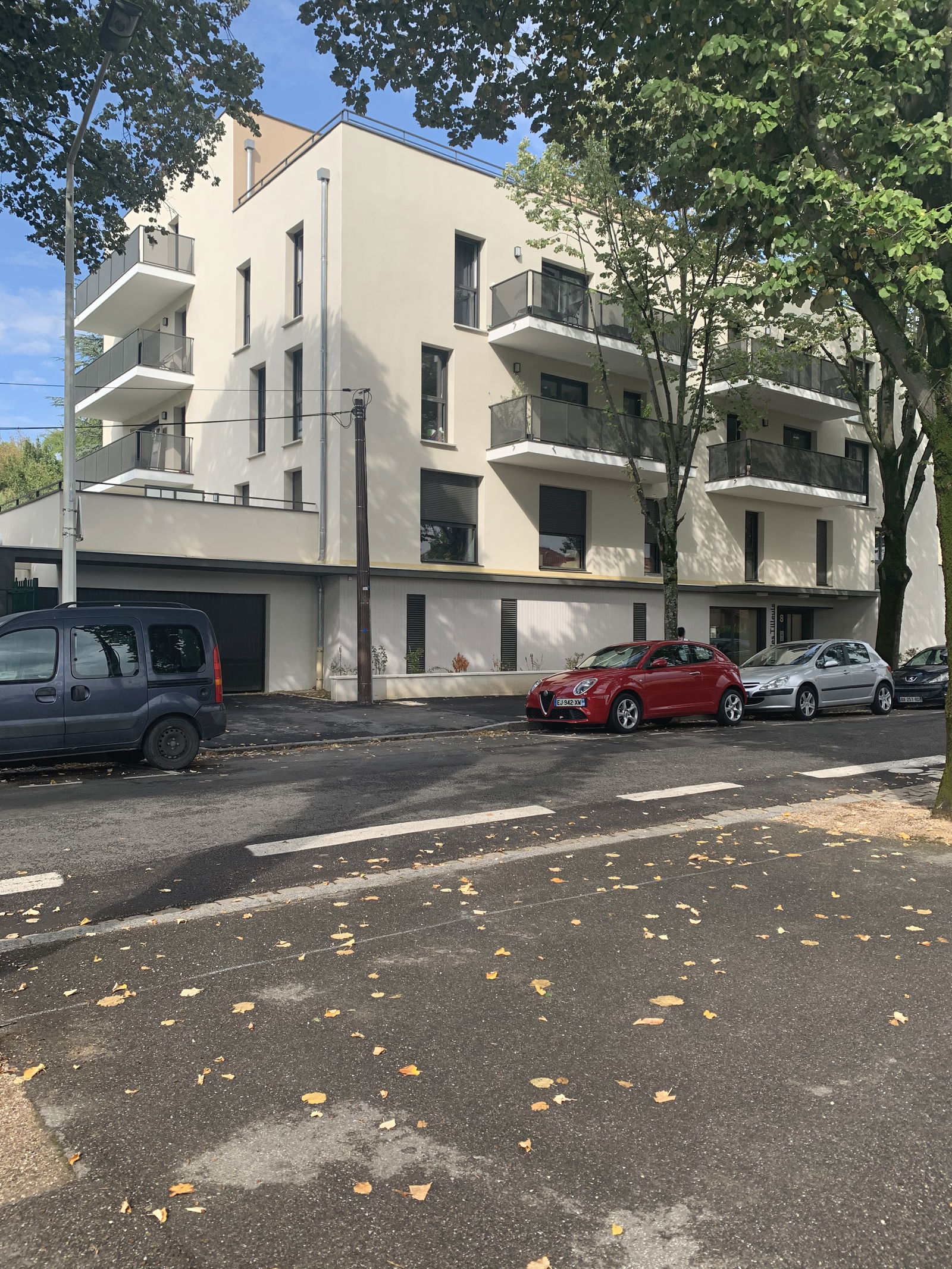 Hospedagem Em Casa De Família Vénissieux 411162