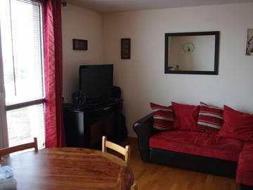 Roomlala | Quarto de 11m² em apartamento de 3 cômodos 