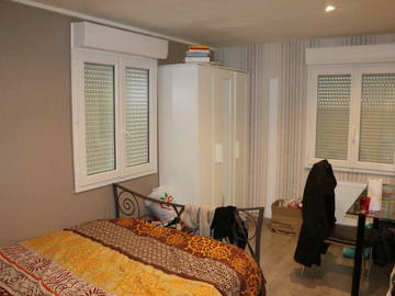 Roomlala | Quarto de 16m² com jardim e estacionamento