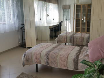 Roomlala | Quarto de 20 m² - 15 min da UPEM