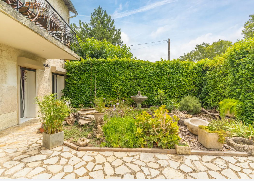 Hospedagem Em Casa De Família Pélissanne 494491