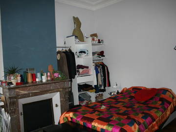 Roomlala | Quarto de 25 m2 para alugar