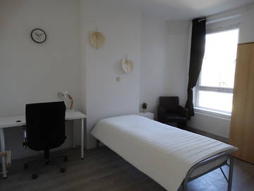 Roomlala | Quarto de alto padrão