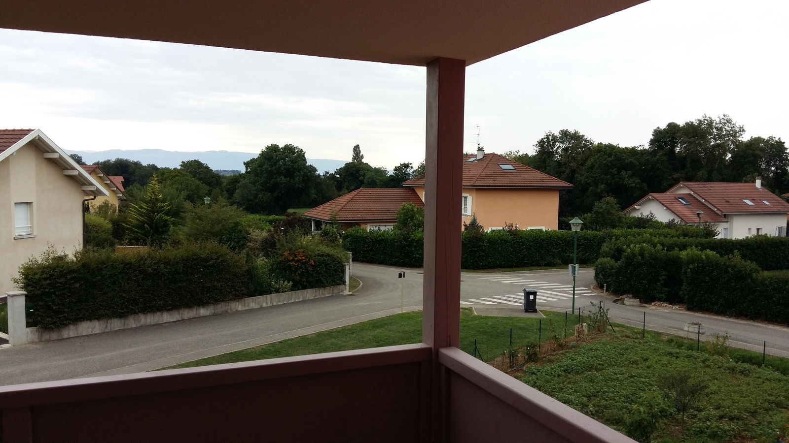 Hospedagem Em Casa De Família Sergy 211855