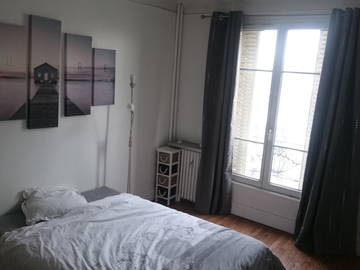 Roomlala | Quarto de casal com laje de água