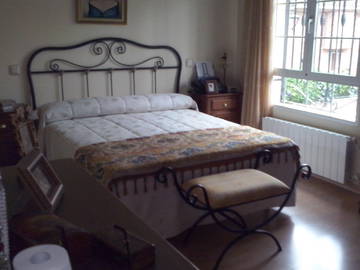 Roomlala | Quarto de casal em casa independente.
