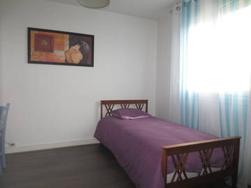 Roomlala | Quarto de Estudante