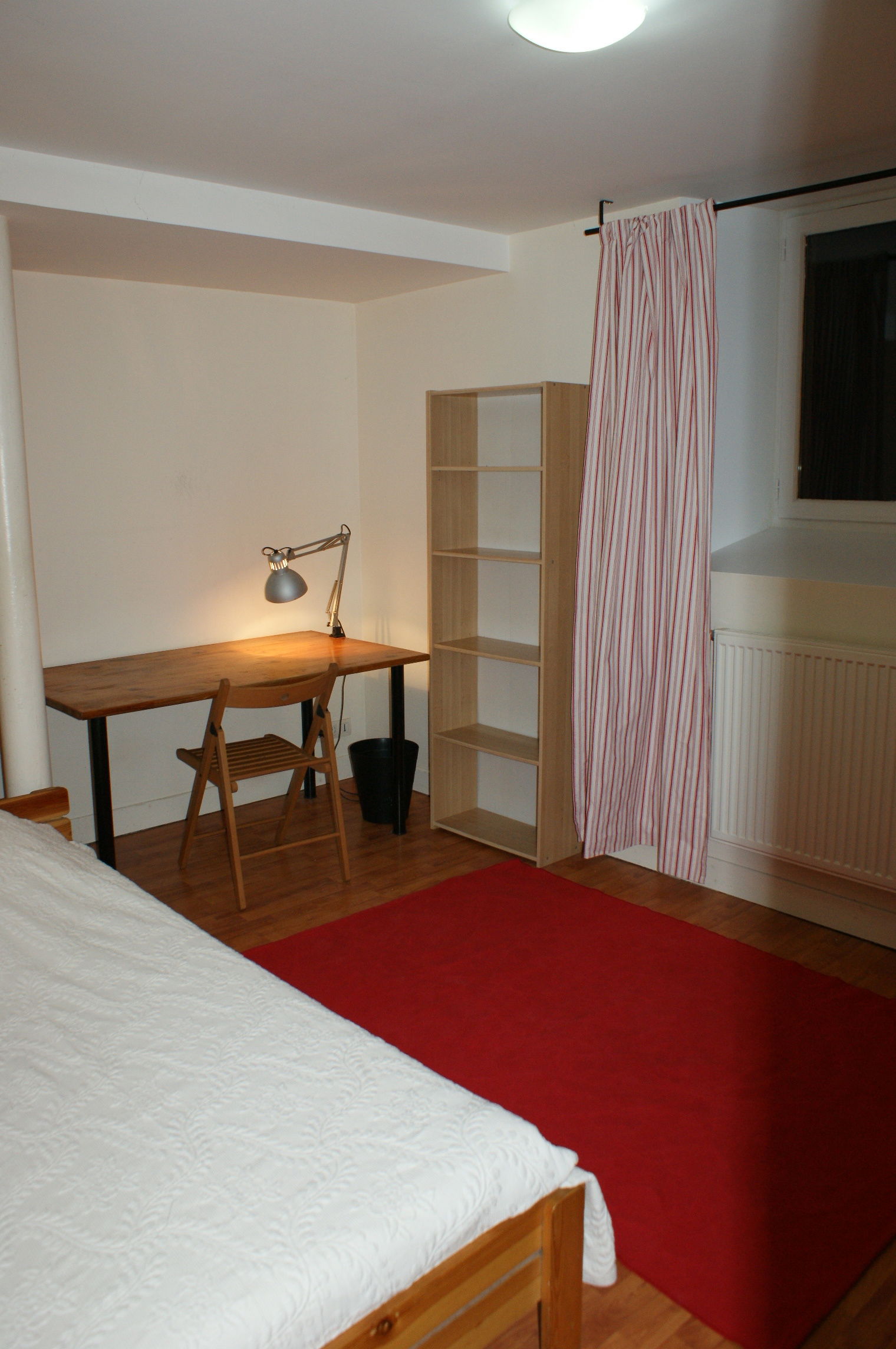 Colocação Paris 86560