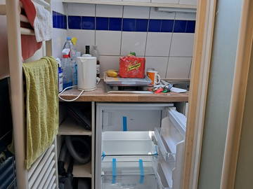 Roomlala | Quarto de serviço residência secundária SOMENTE ALUGUEL CIVIL
