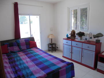 Roomlala | Quarto Duplo a 10 min de Cannes