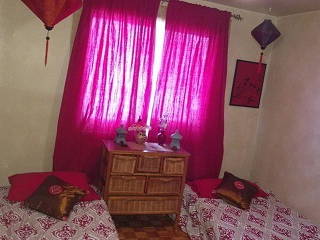 Roomlala | Quarto duplo compartilhado somente para mulheres