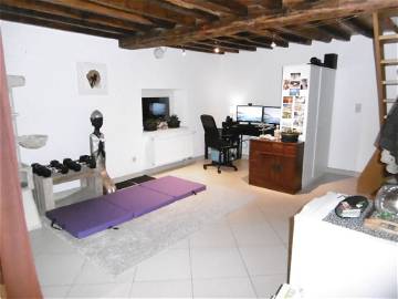 Roomlala | Quarto duplo disponível