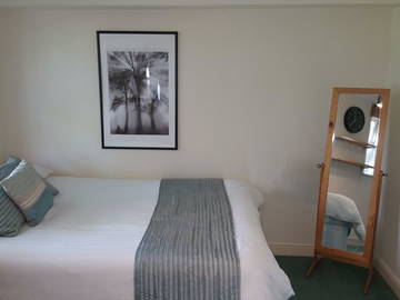 Roomlala | Quarto Duplo Grande em Tooting, Bills Inc.