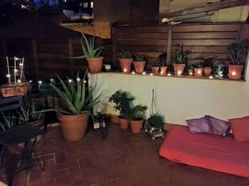 Roomlala | Quarto Duplo Mobilado Com Terraço