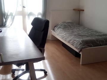 Roomlala | Quarto em acomodação compartilhada em Villejean