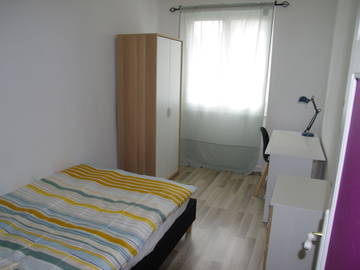 Roomlala | Quarto em apartamento compartilhado mobiliado