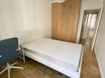 Roomlala | Quarto em apartamento mobiliado com tudo incluído; Internet, Limpeza
