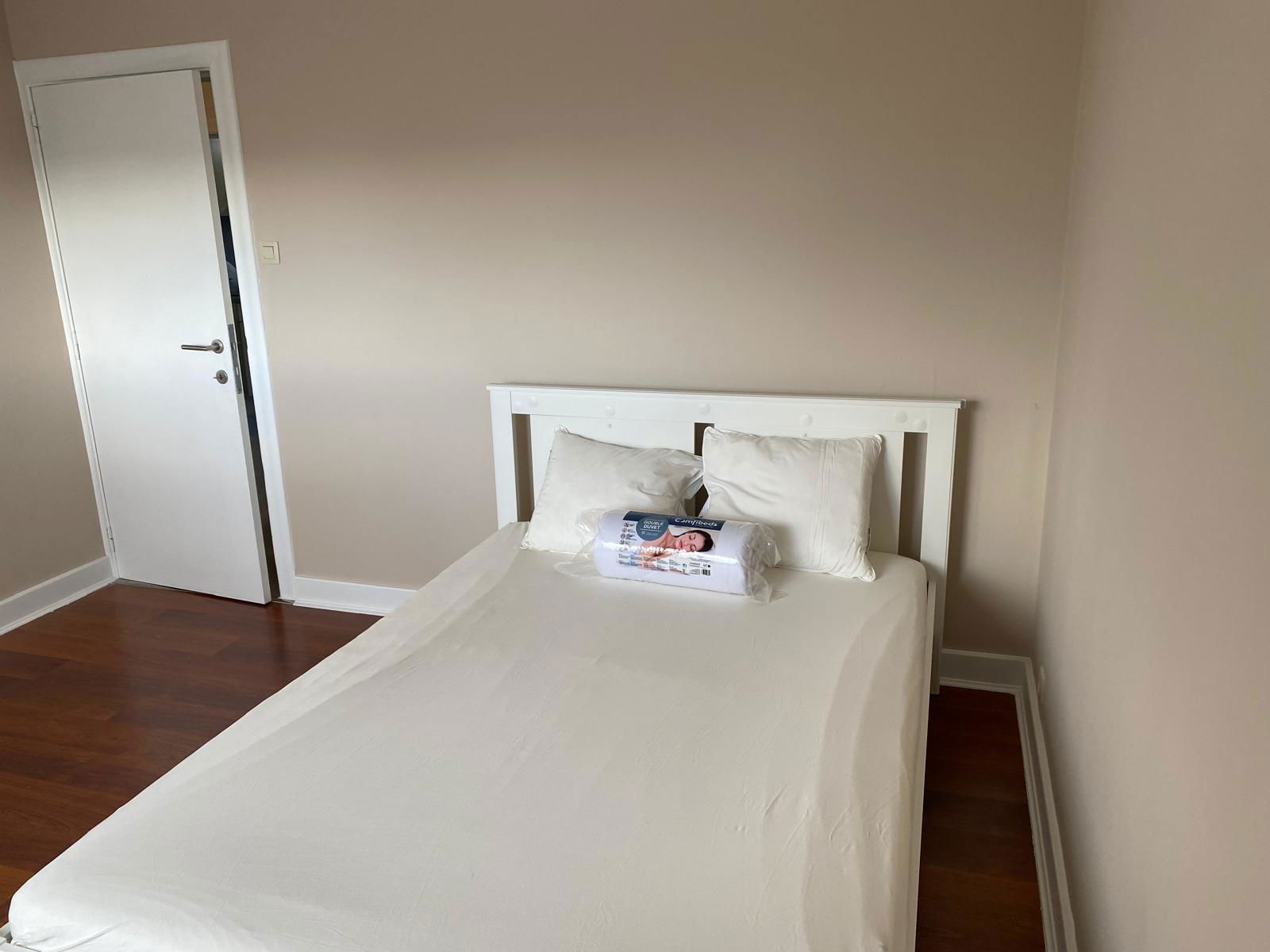 Hospedagem Em Casa De Família Charleroi 380029