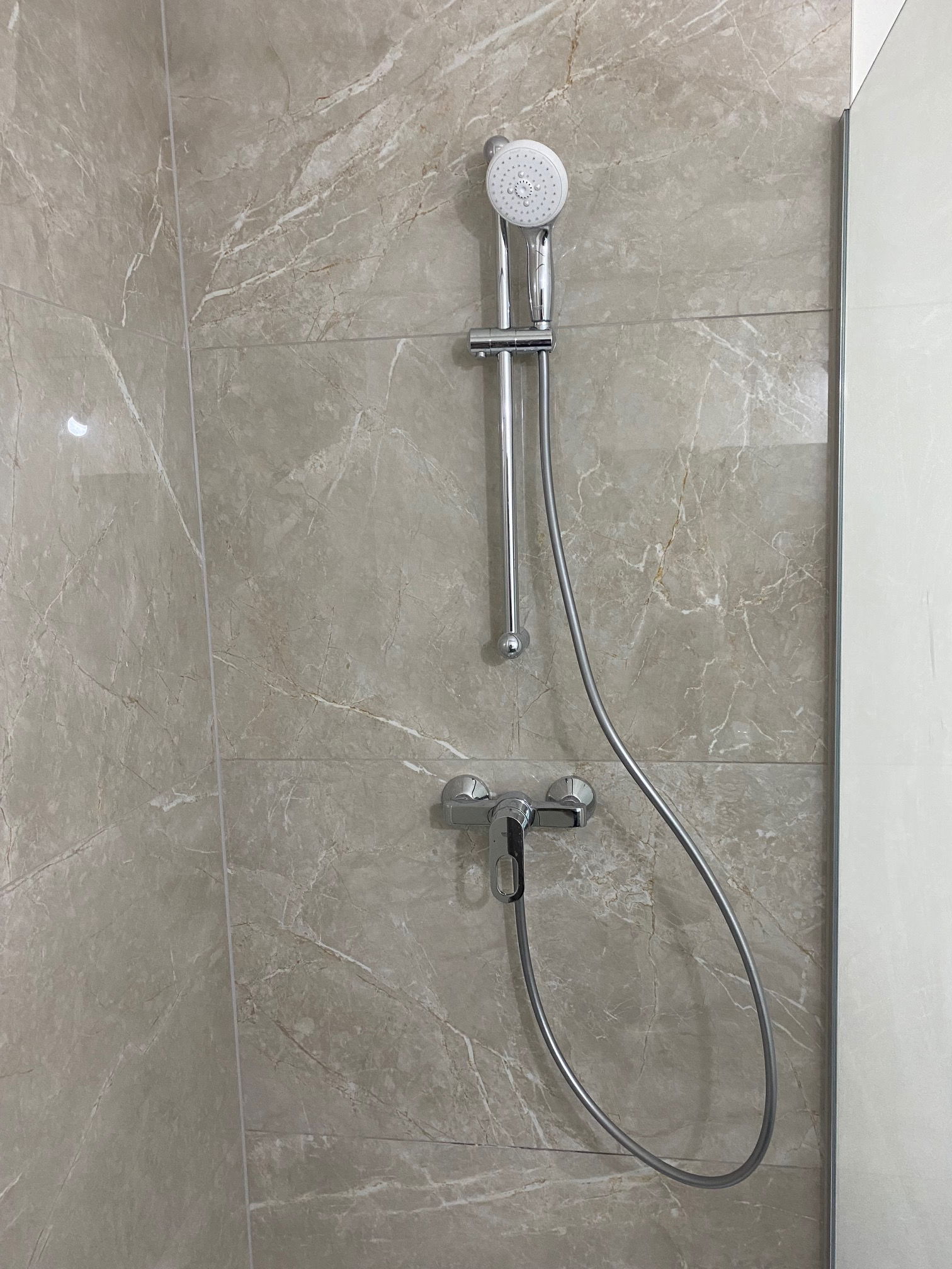 Hospedagem Em Casa De Família Charleroi 380029