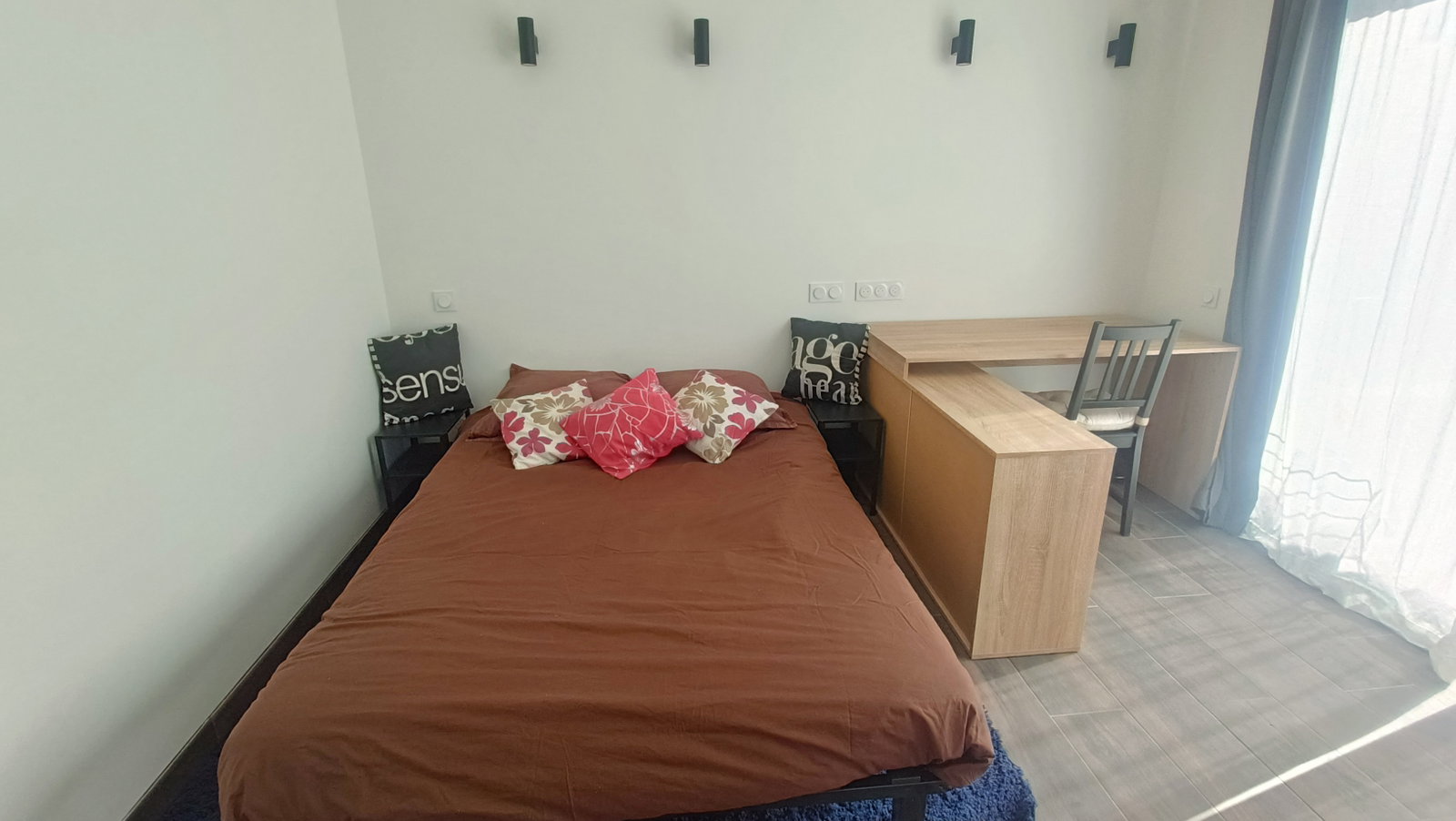 Quarto Em Casa Do Anfitrião Aytré 669926