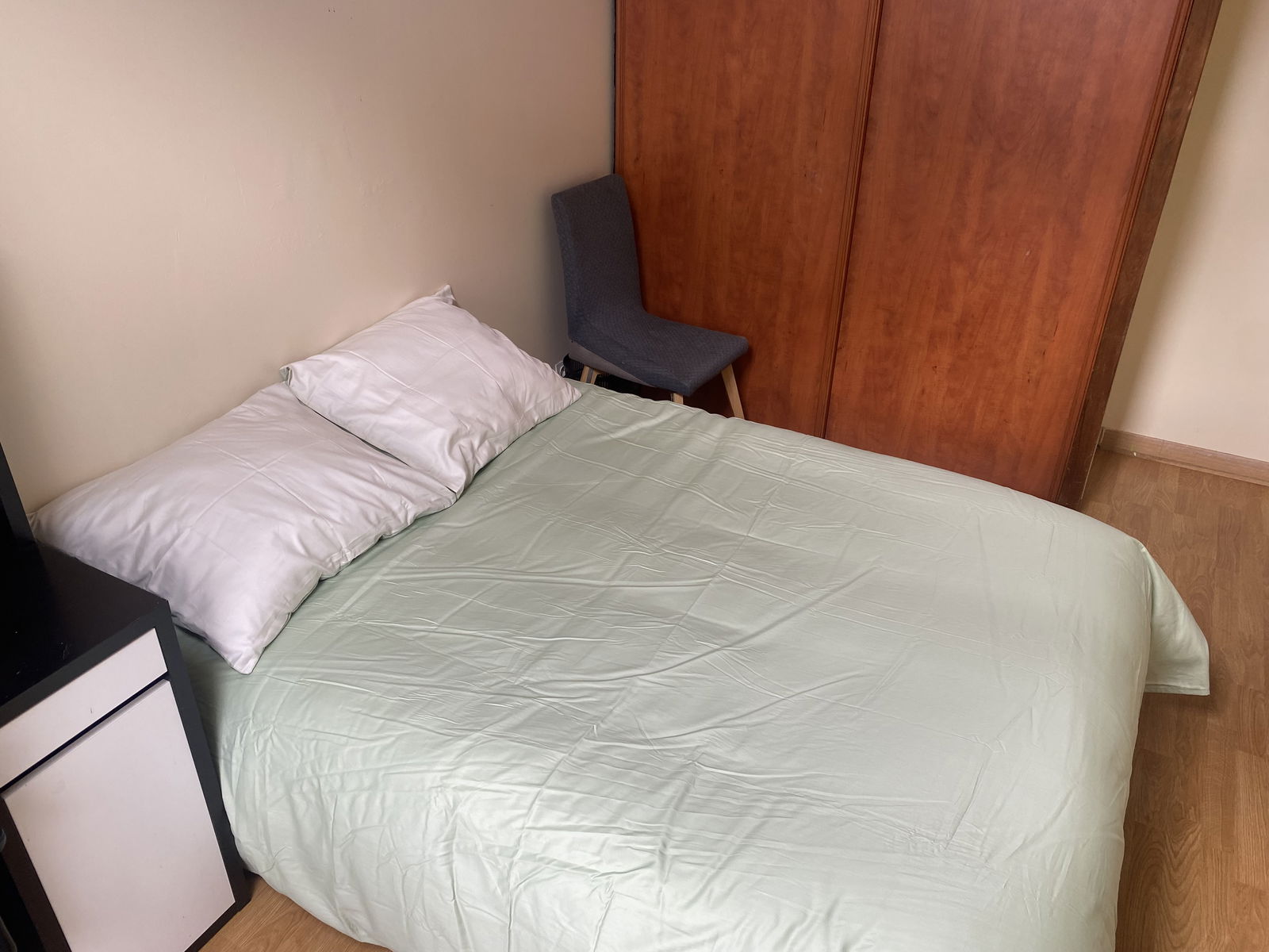 Hospedagem Em Casa De Família Clichy-sous-Bois 519327