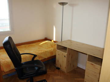 Roomlala | Quarto em casa particular - Issy 