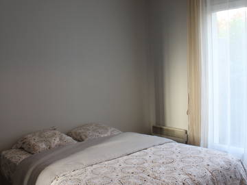 Roomlala | Quarto em casa particular perto do Futuroscope