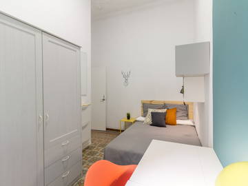 Roomlala | Quarto em Gracia (RH8A-R4)